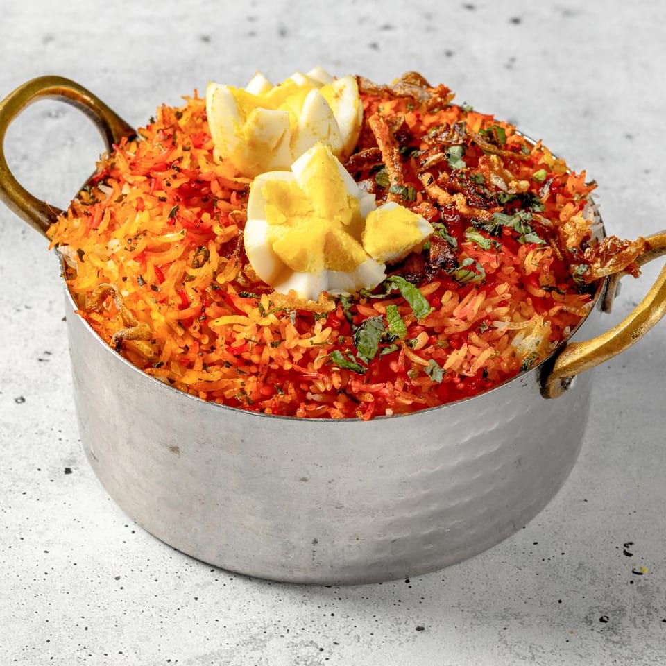 Biryani Delights: A Flavorful Indian Experience